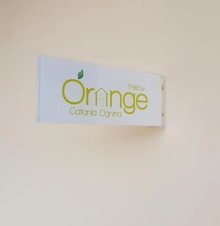 Apartment Yellow Orange Ognina *